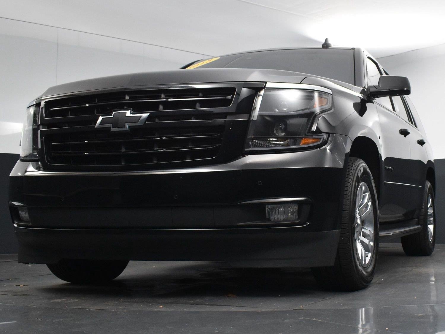 Used 2018 Black Chevrolet Premier image 48