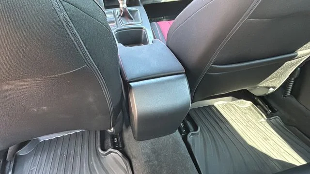 Used 2024  Honda Base image 21