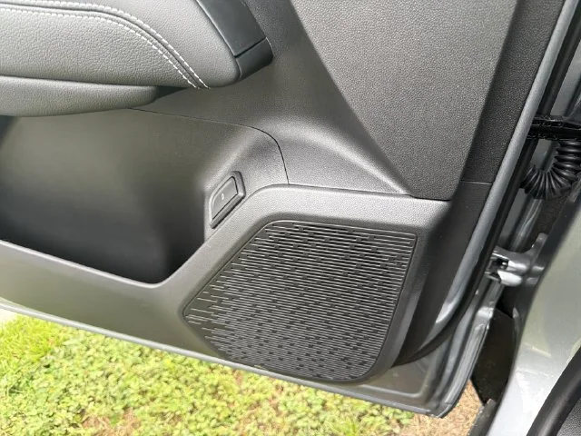 New 2027 Sterling Metallic GMC Denali image 26