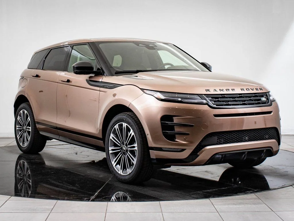 Used 2026 Bronze Land Rover Dynamic image 12