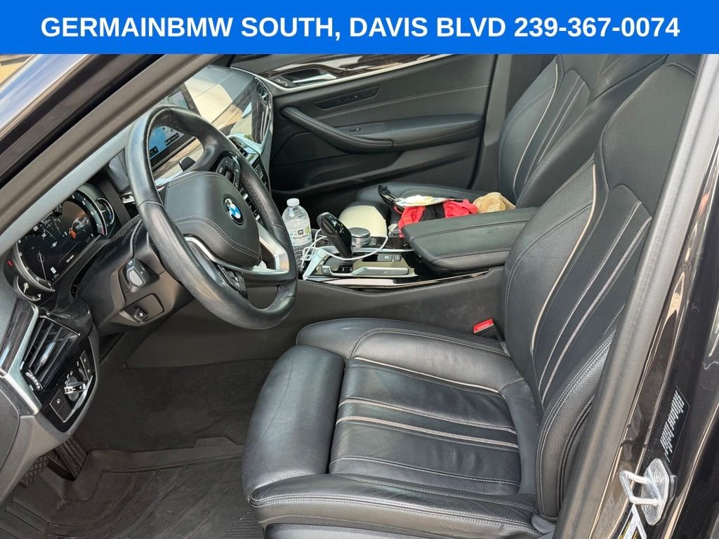 Used 2018 Dark Graphite BMW 530i xDrive image 13