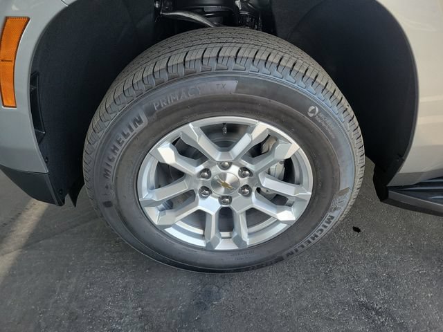 New 2026 Sterling Gray Metallic Chevrolet LT image 22