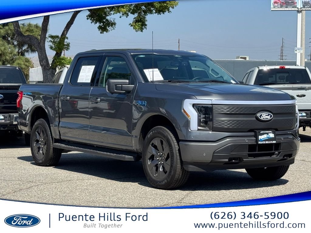 2025 Ford F-150 Lightning