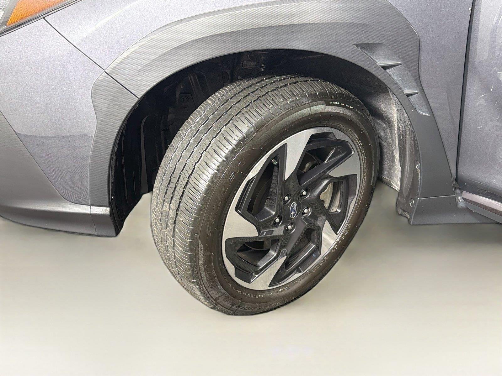 Used 2024 Magnetite Gray Metallic Subaru Limited image 37