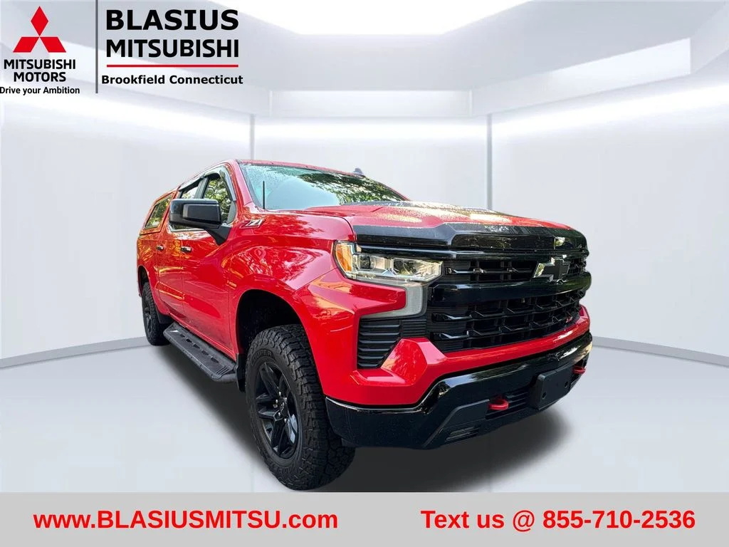 Used 2022 Red Chevrolet LT Trail Boss image 5
