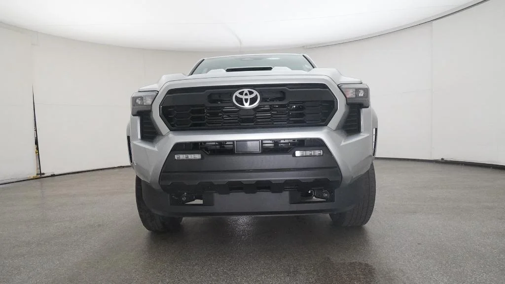 2025 Toyota Tacoma TRD Sport - Photo 6