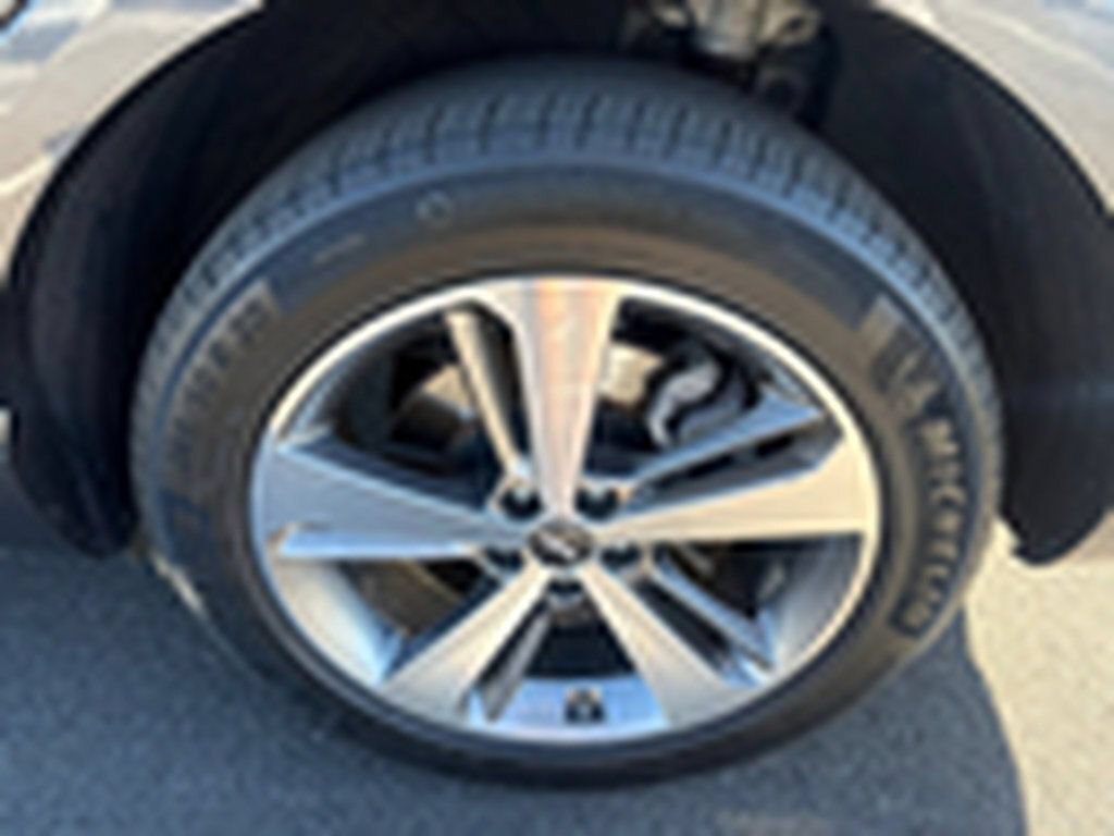 Used 2021 HIMALAYAN GRAY Genesis 3.5T Advanced image 19