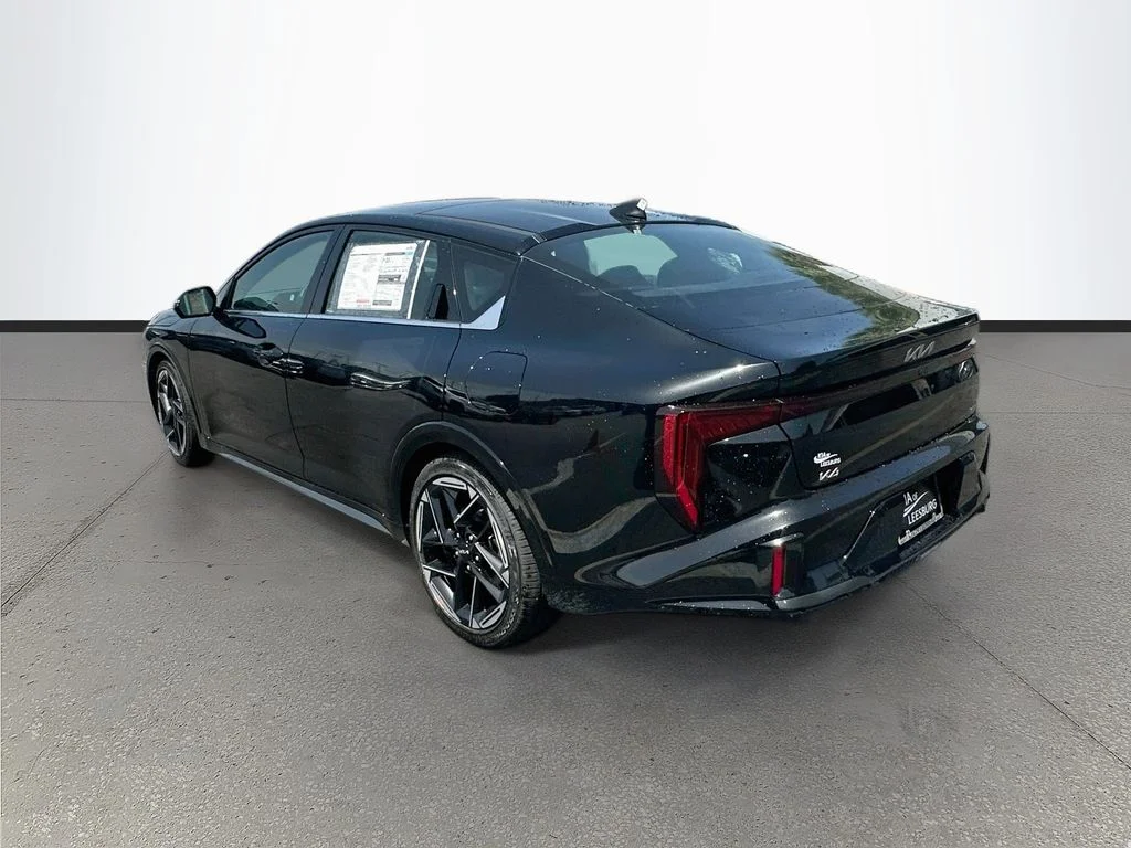New 2026 Aurora Black Pearl Kia GT-Line image 5