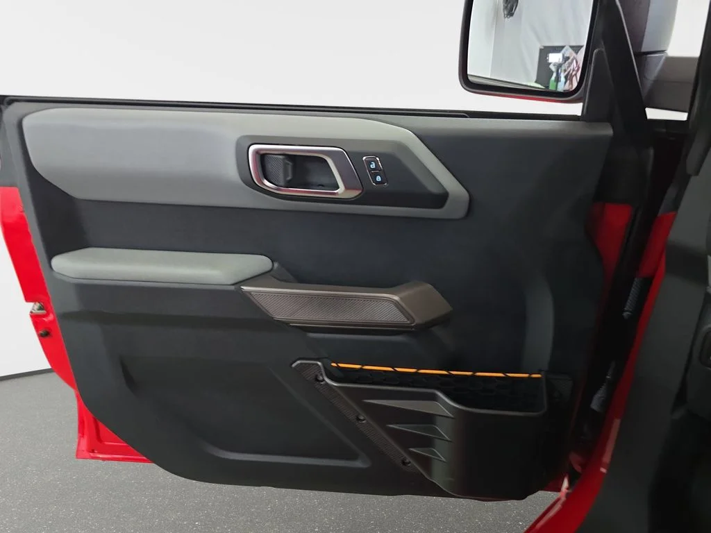 Used 2023 Race Red Ford Badlands image 28