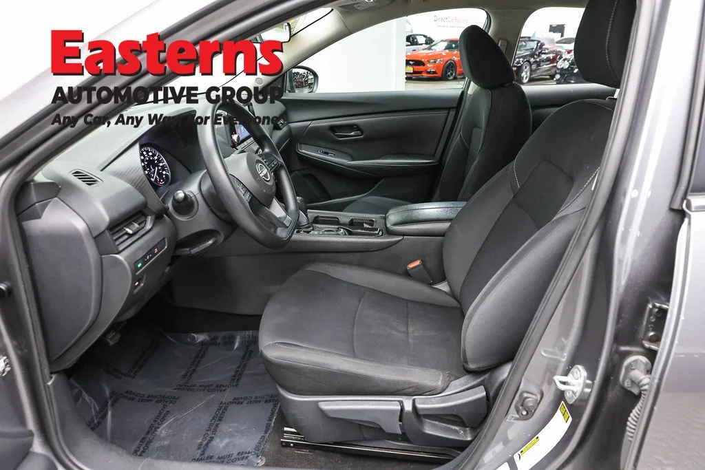 Used 2024 Gray Nissan S image 13