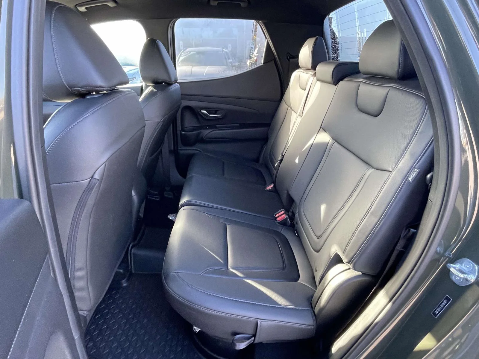 Used 2026 Rockwood Green Hyundai SEL image 3