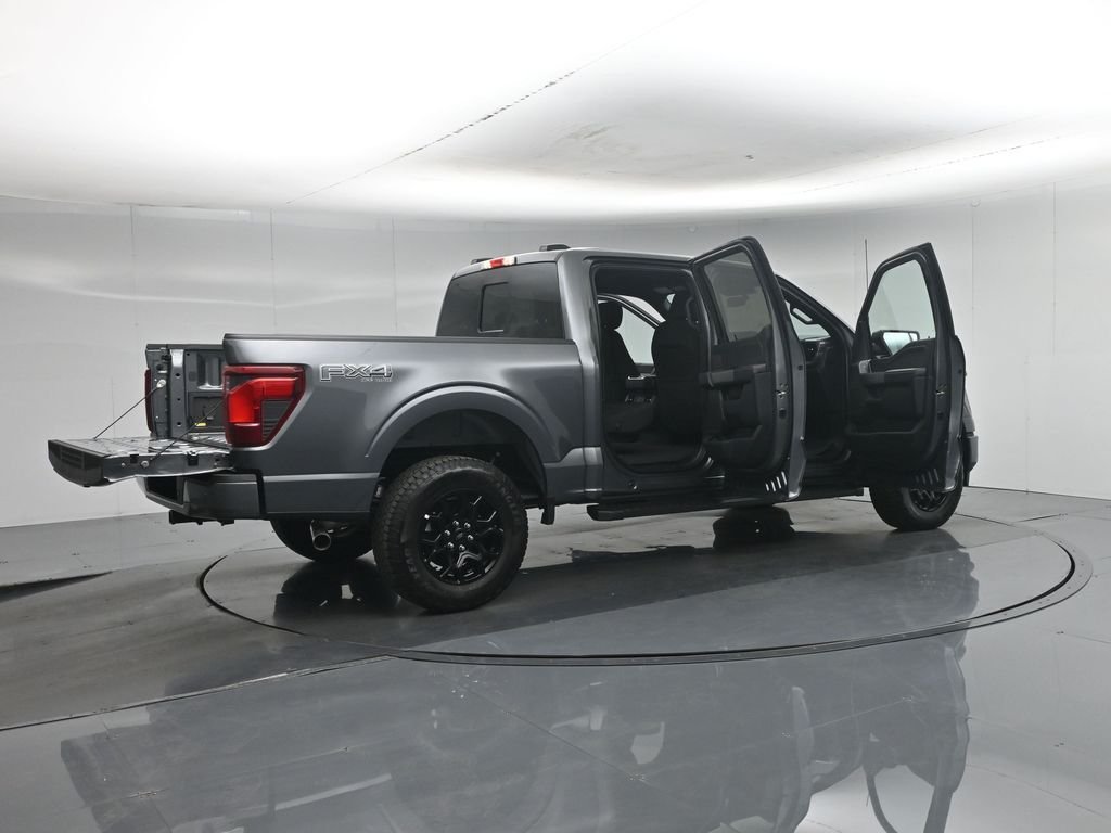 Certified Used 2026 Gray Ford XLT image 6
