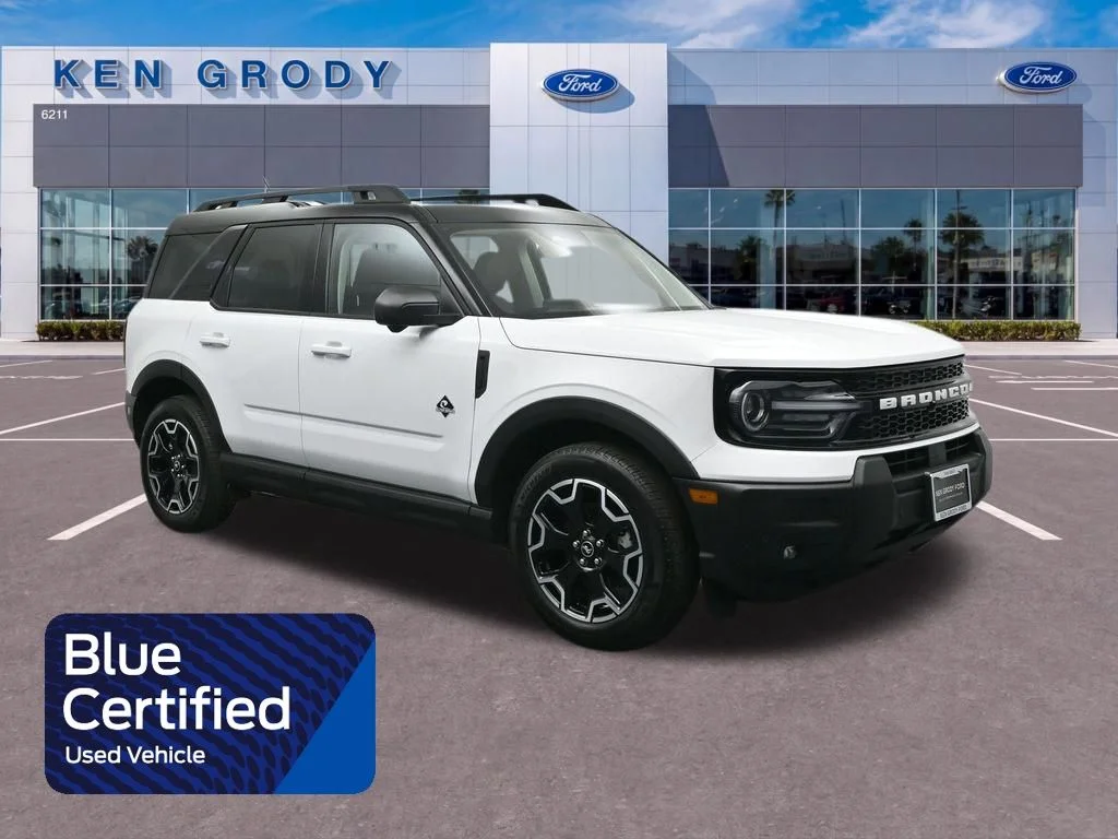 2025 Ford Bronco Sport Outer Banks 4X4's photo