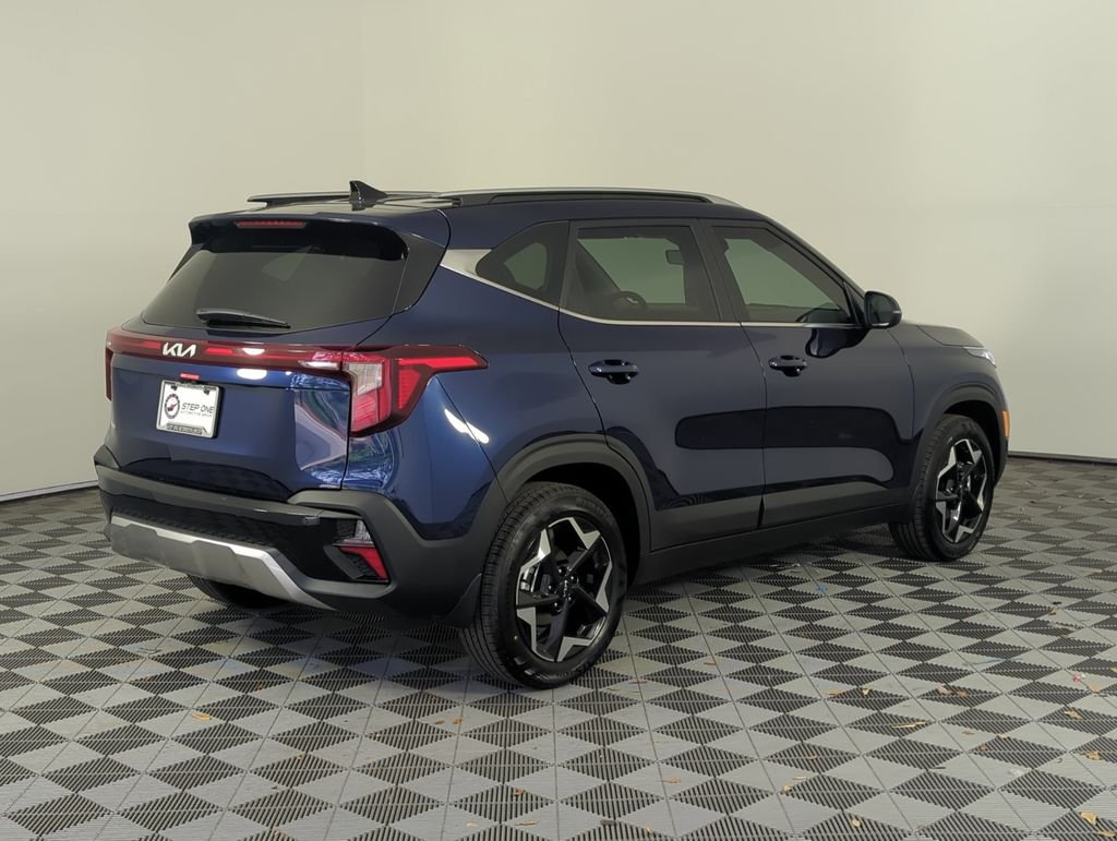 New 2026 Dark Ocean Blue Kia EX image 7