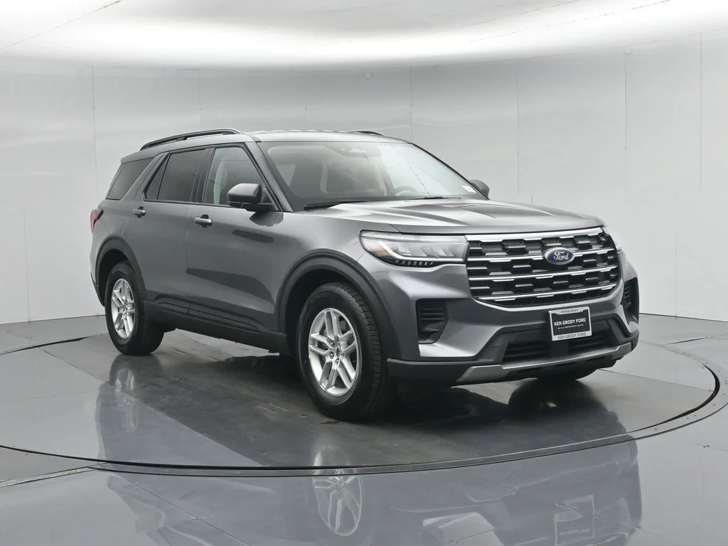New 2026 Carbonized Gray Metallic Ford Active image 55
