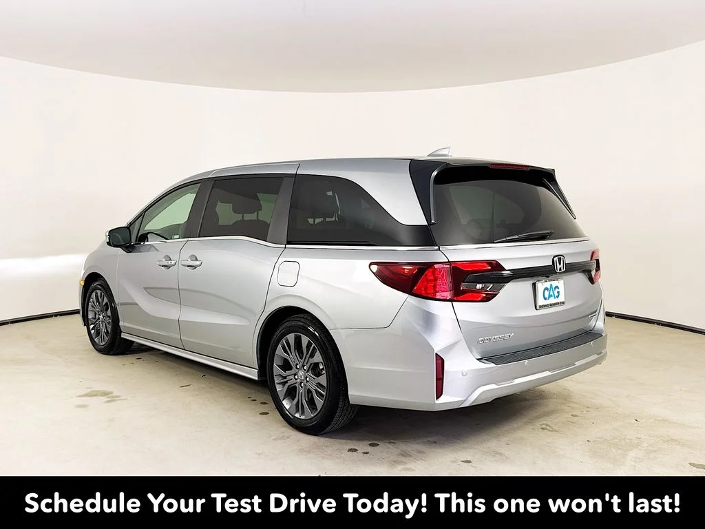 Certified Used 2026 Silver Honda Touring image 6