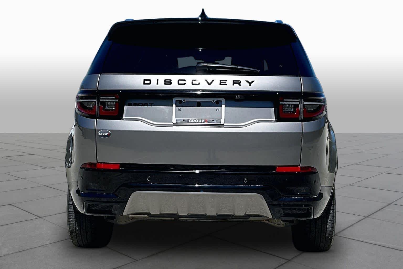 Pre-Owned 2024 Land Rover Discovery Sport Dynamic SE