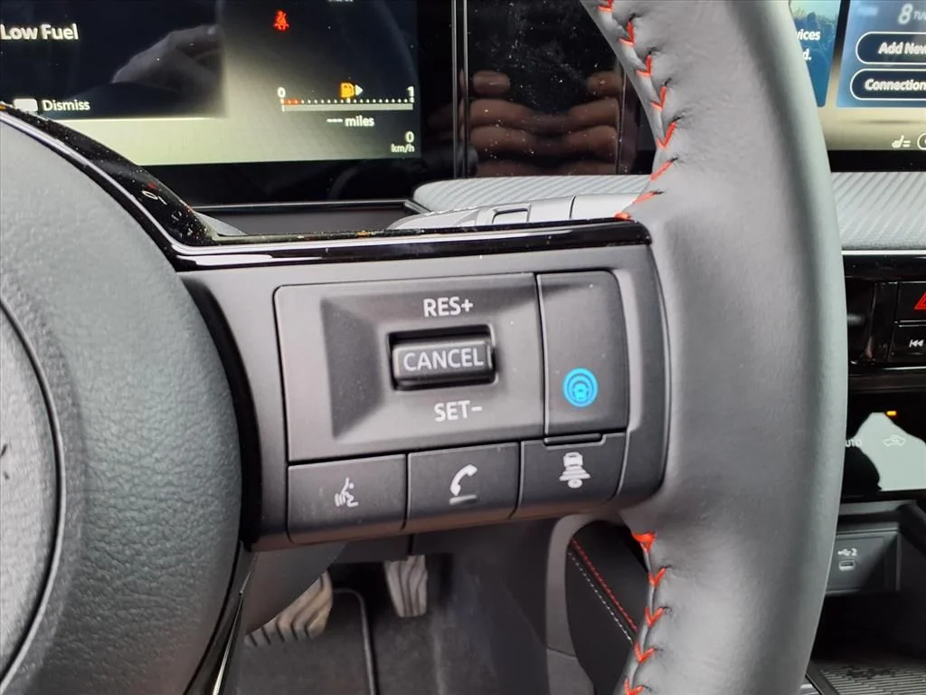 New 2026 Arctic Ice Blue Metallic / Super Black Two-tone Nissan SR image 23