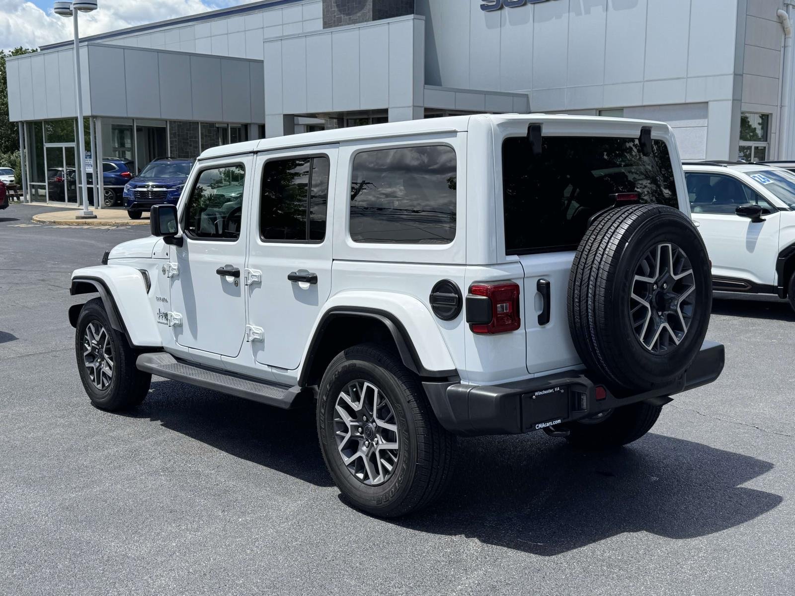 Used 2024 Bright White Clearcoat Jeep Sahara image 4