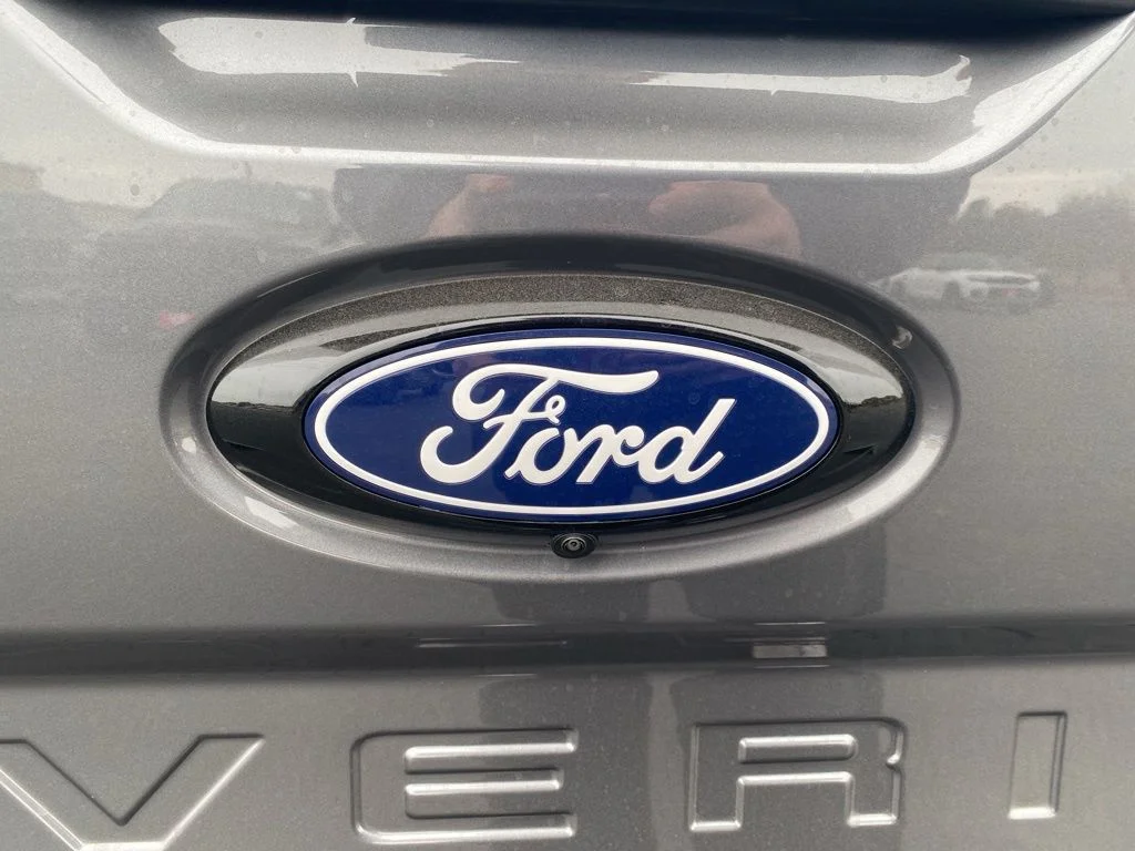 New 2026 Carbonized Gray Metallic Ford Lobo™ image 35
