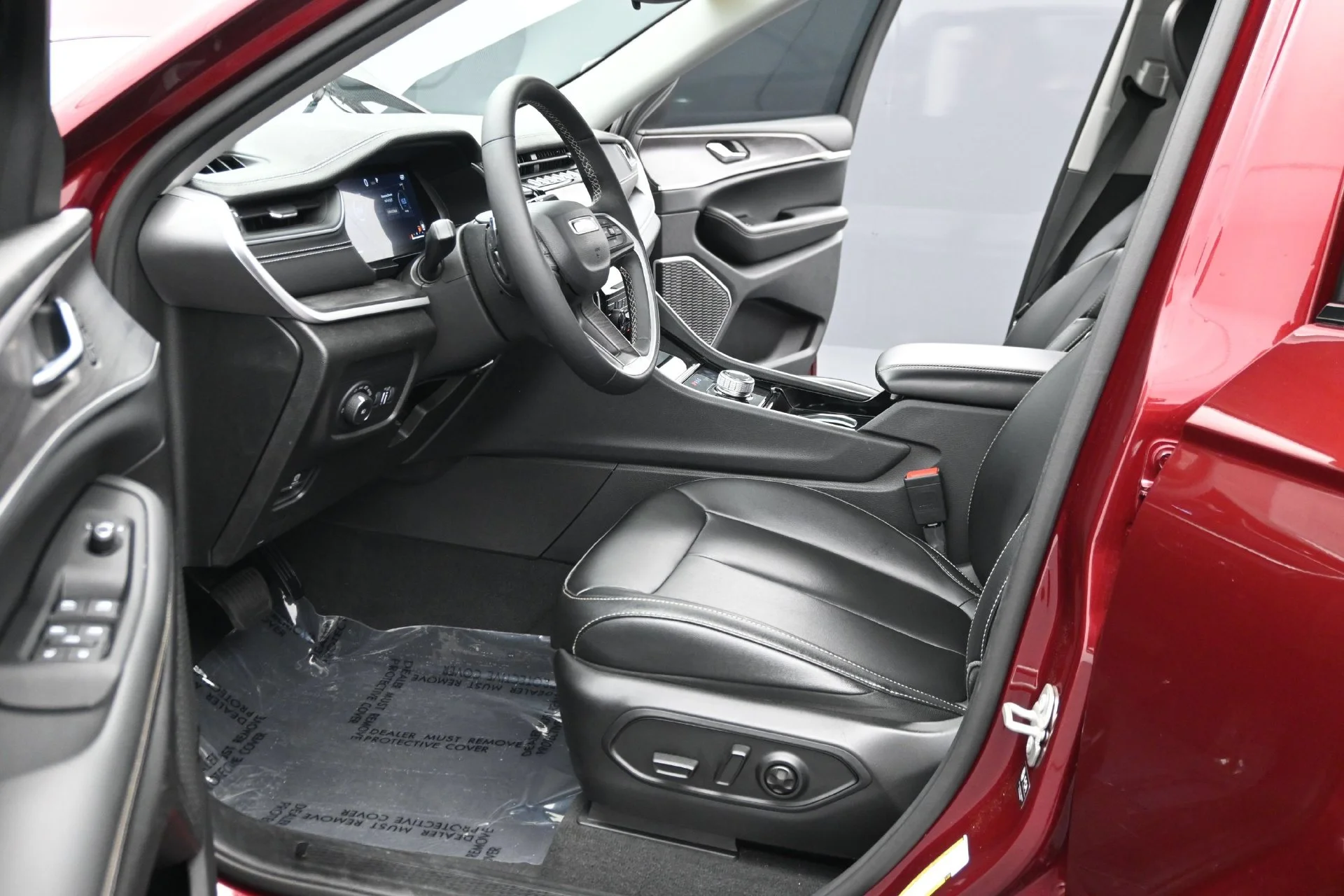 Used 2023 Red Jeep Limited image 13