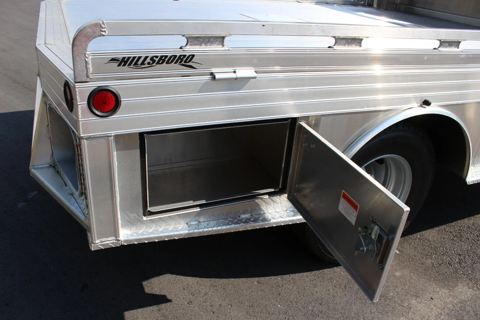 New 2026 Summit White GMC Pro image 13