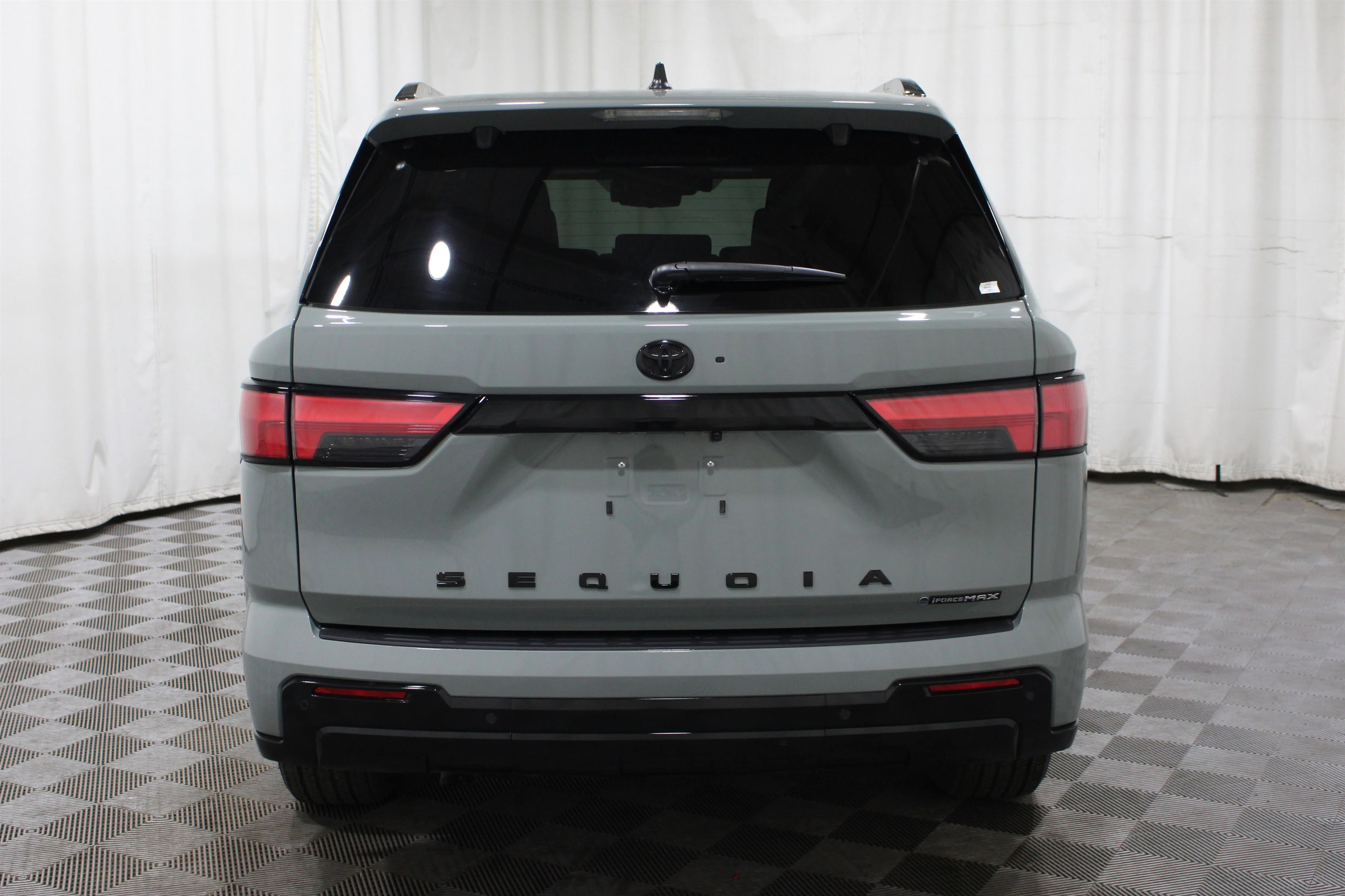 2026 Toyota Sequoia Platinum - Photo 42