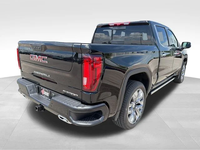 2026 GMC Sierra 1500 Denali - Photo 7