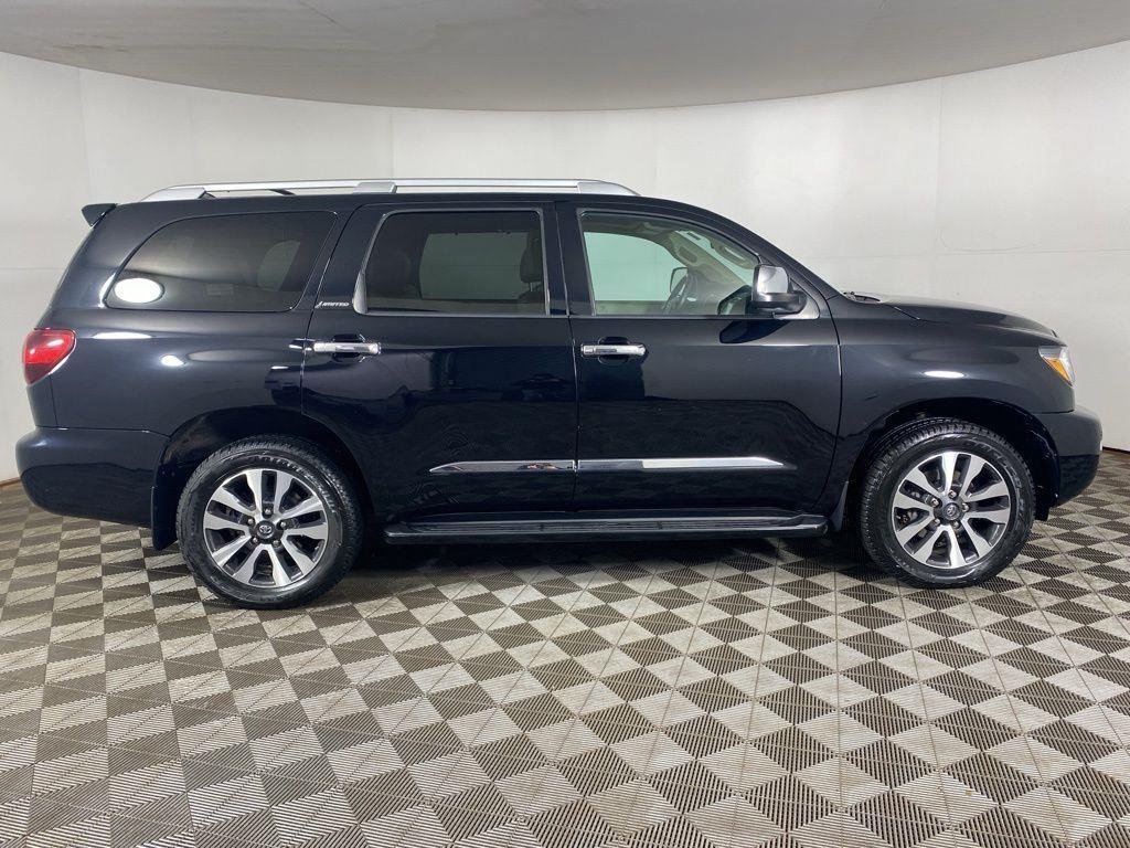Used 2018 Midnight Black Metallic Toyota Limited image 8