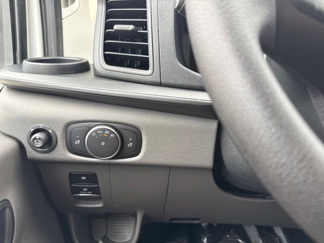 New 2026 Oxford White Ford Cargo Van image 28