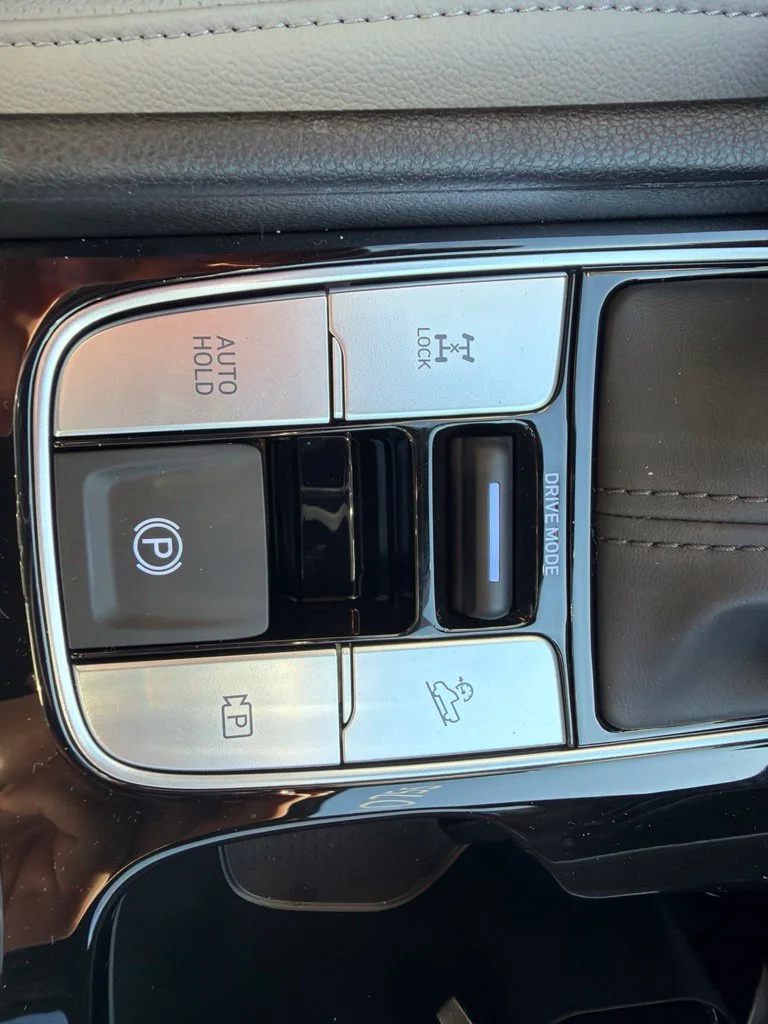 New 2027 Sage Gray Hyundai SE image 26
