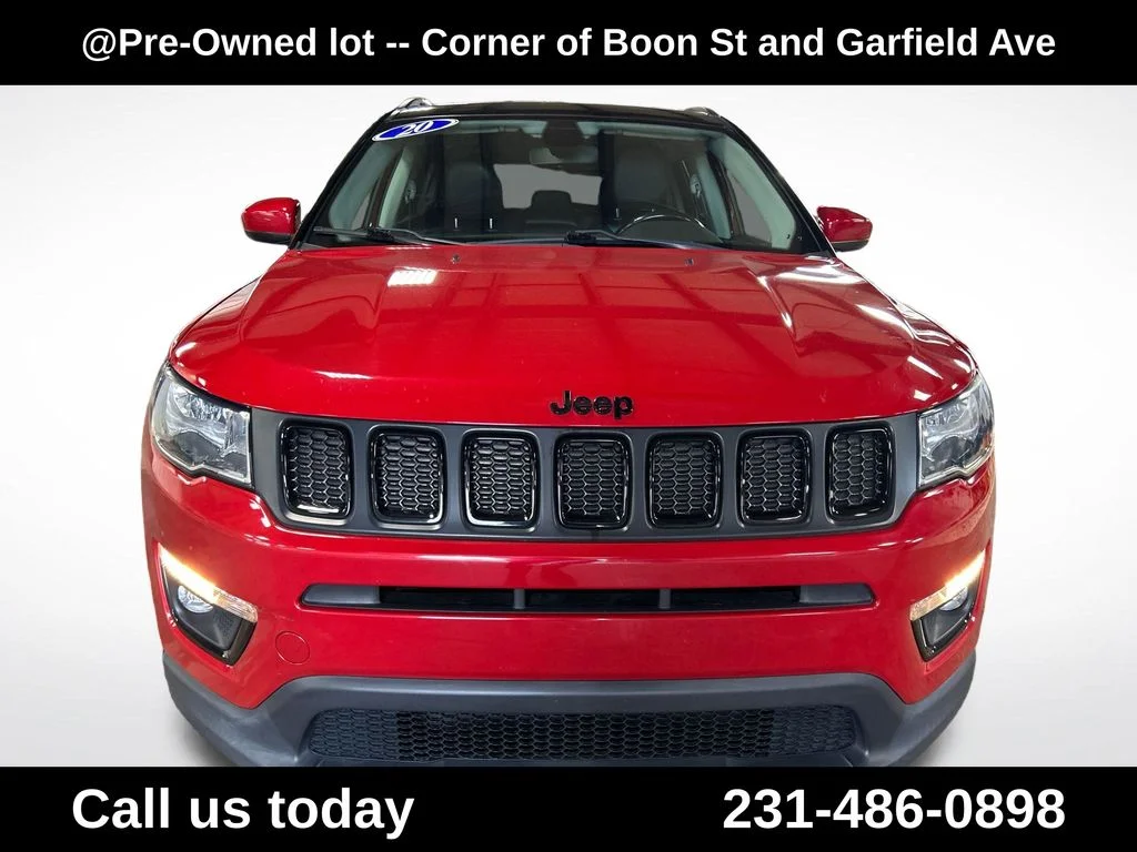 Used 2020 Red Jeep Latitude image 8