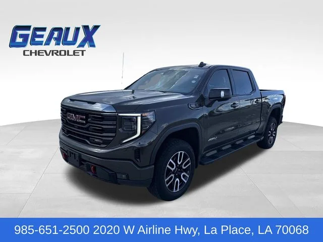 2023 GMC Sierra 1500 AT4