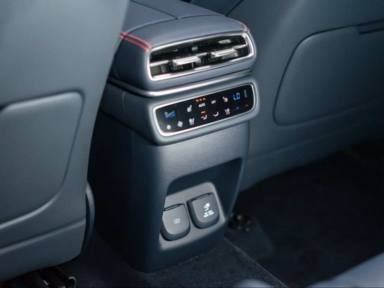 New 2026 Capri Blue Genesis 3.5T E-SC MHEV image 31