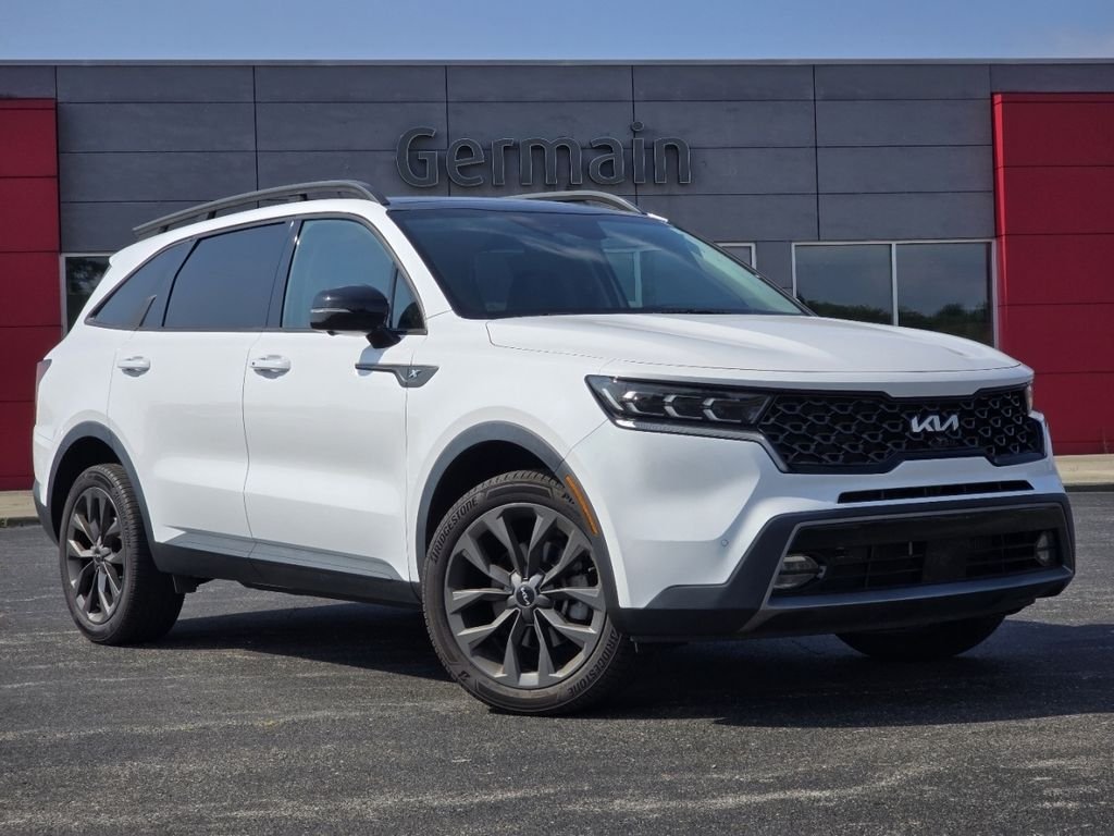 Used 2023 White Kia X-Line SX Prestige image 2