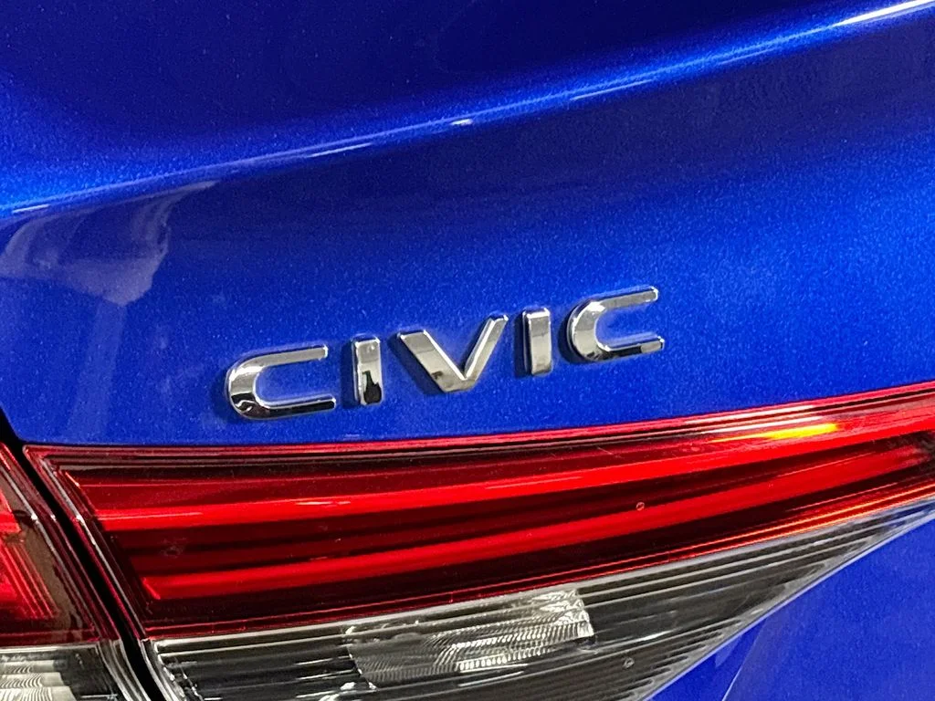 Used 2022 Blue Honda Sport image 23