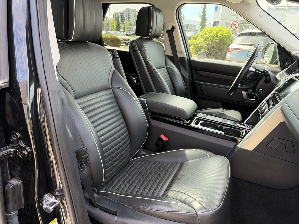 Used 2019  Land Rover HSE Luxury 4WD image 32