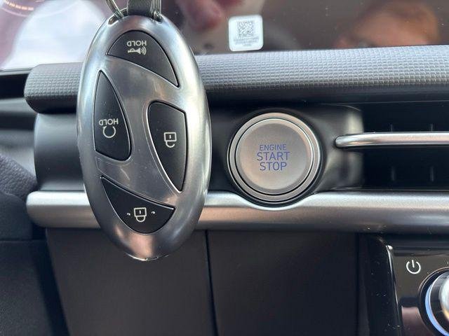 New 2026 Shimmering Silver Hyundai SEL Plus image 53