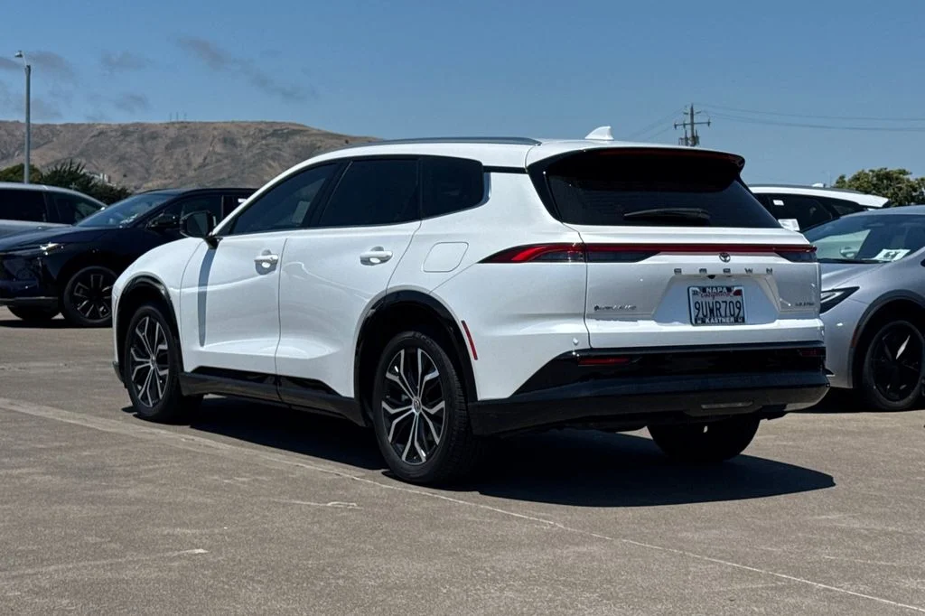 Used 2025 White Toyota Limited image 6