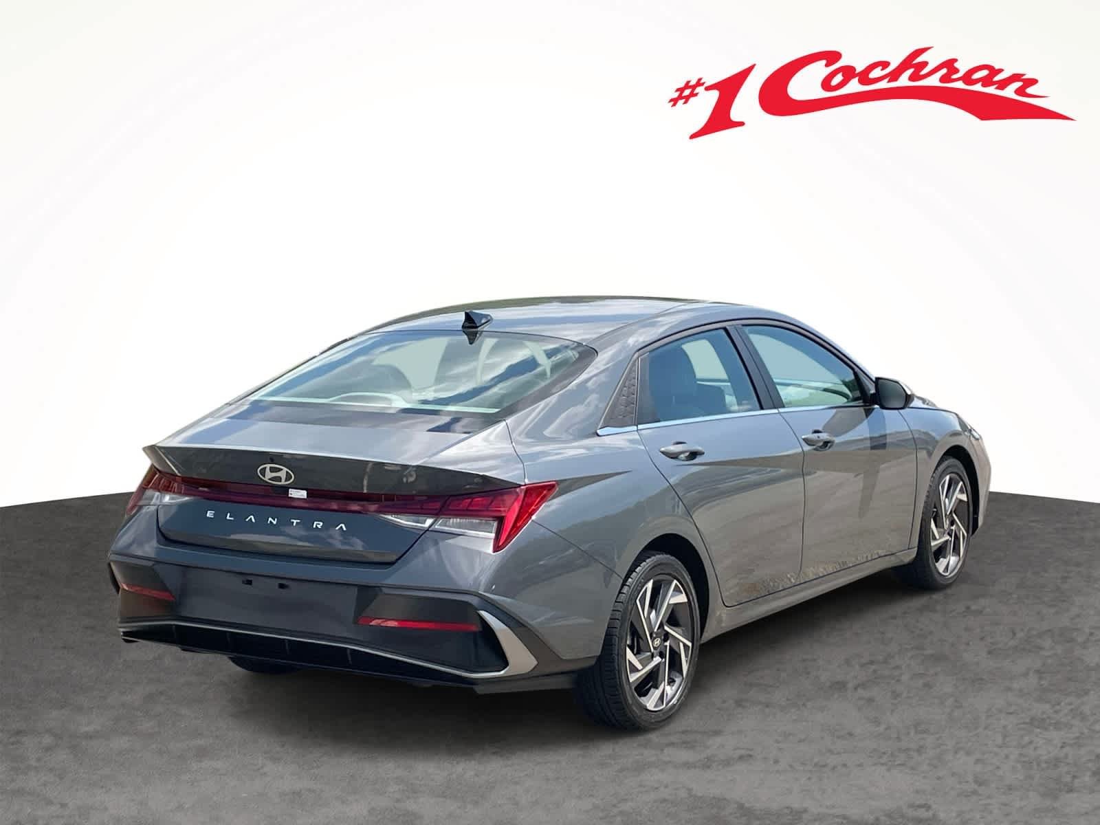 Certified Used 2025 Ecotronic Gray Hyundai SEL Convenience image 7