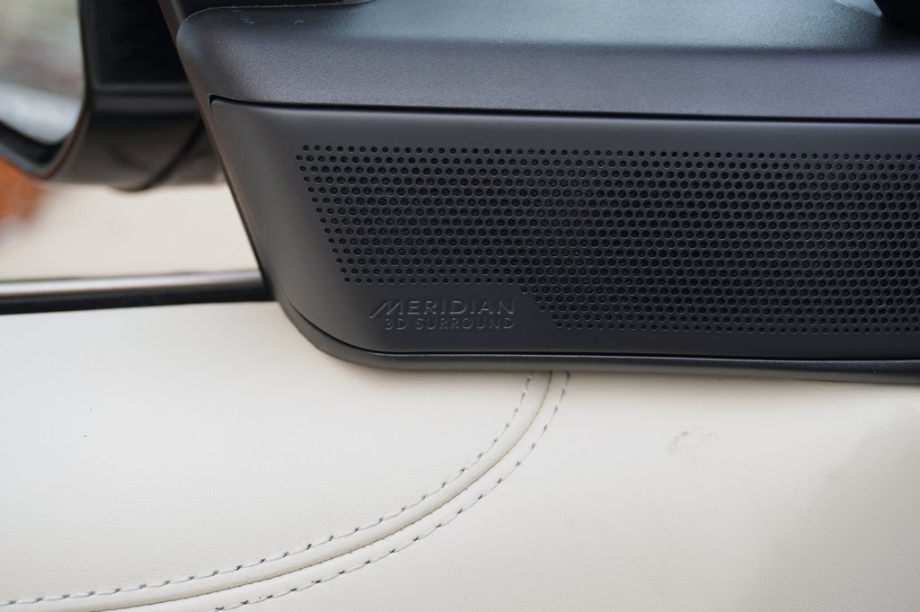 2026 Land Rover Range Rover SE - Photo 10