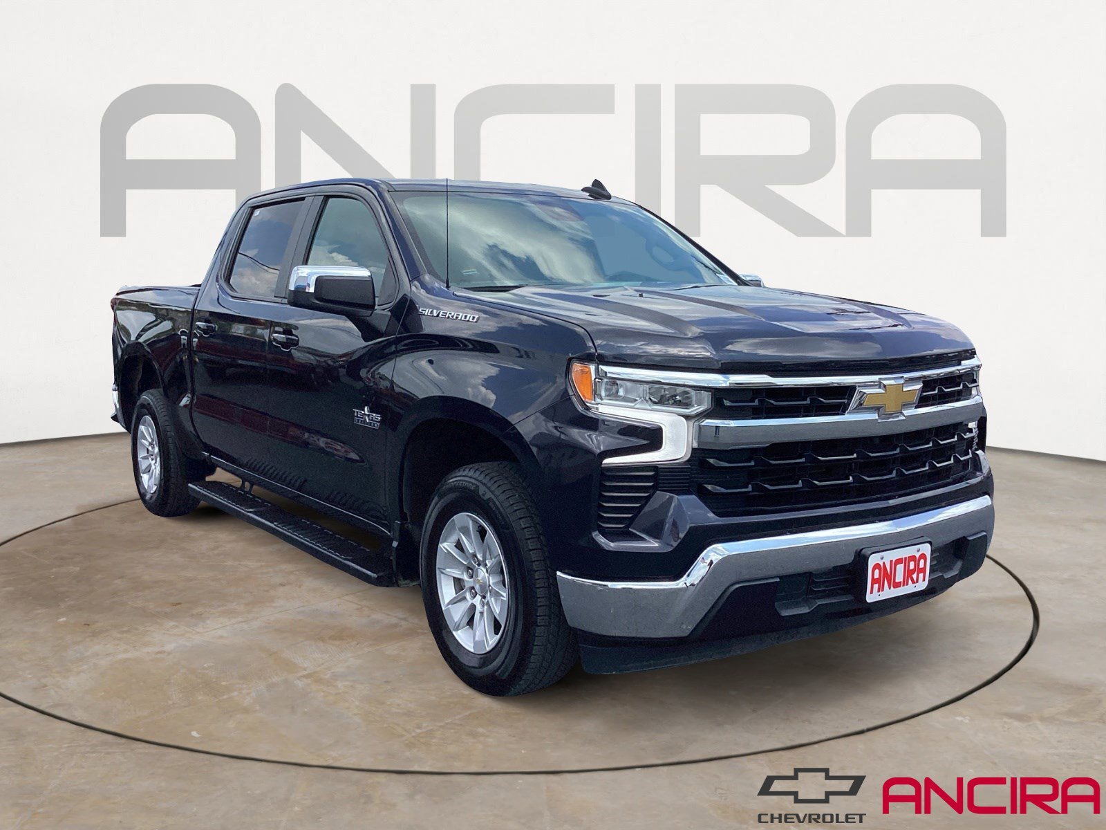 2022 Chevrolet Silverado 1500 LT Crew Cab Short Box's photo