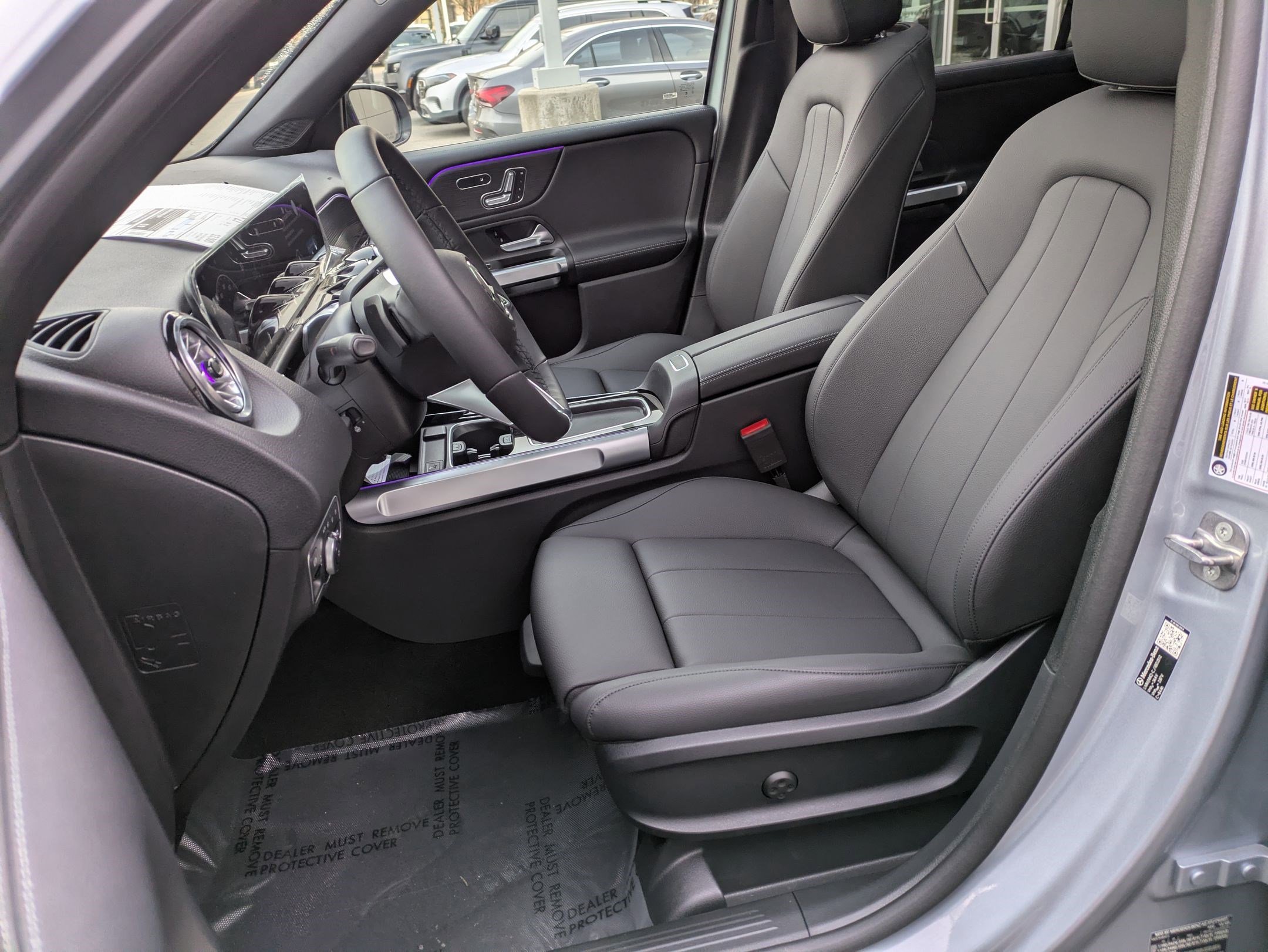 New 2026 Cirrus Silver Metallic Mercedes-Benz GLB 250 image 32