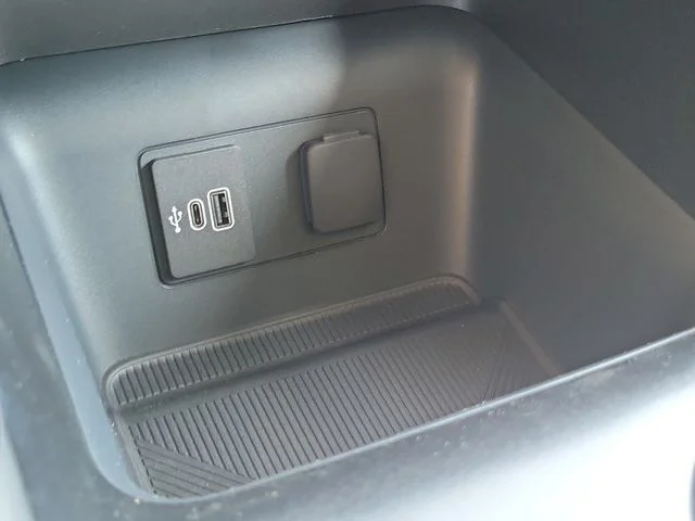 New 2026 Agate Black Metallic Ford Active image 24