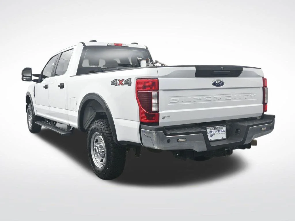 Used 2022 White Ford XL image 9