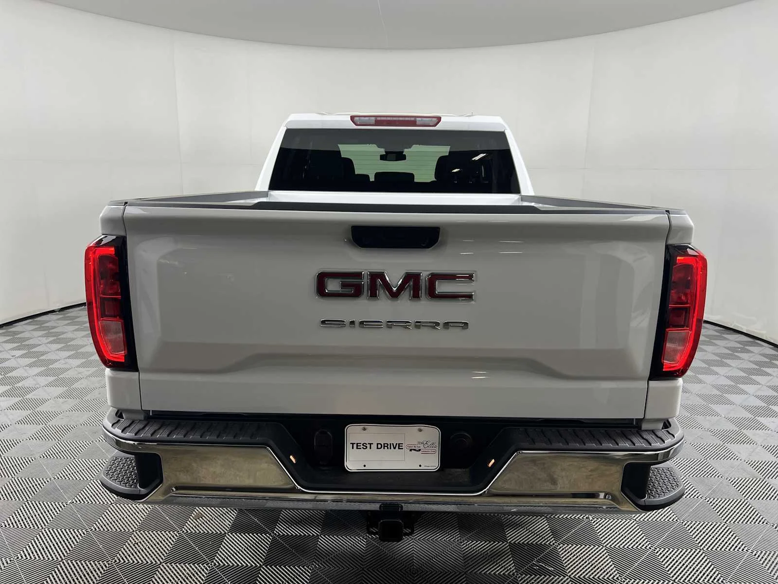 New 2026 Summit White GMC Pro image 5