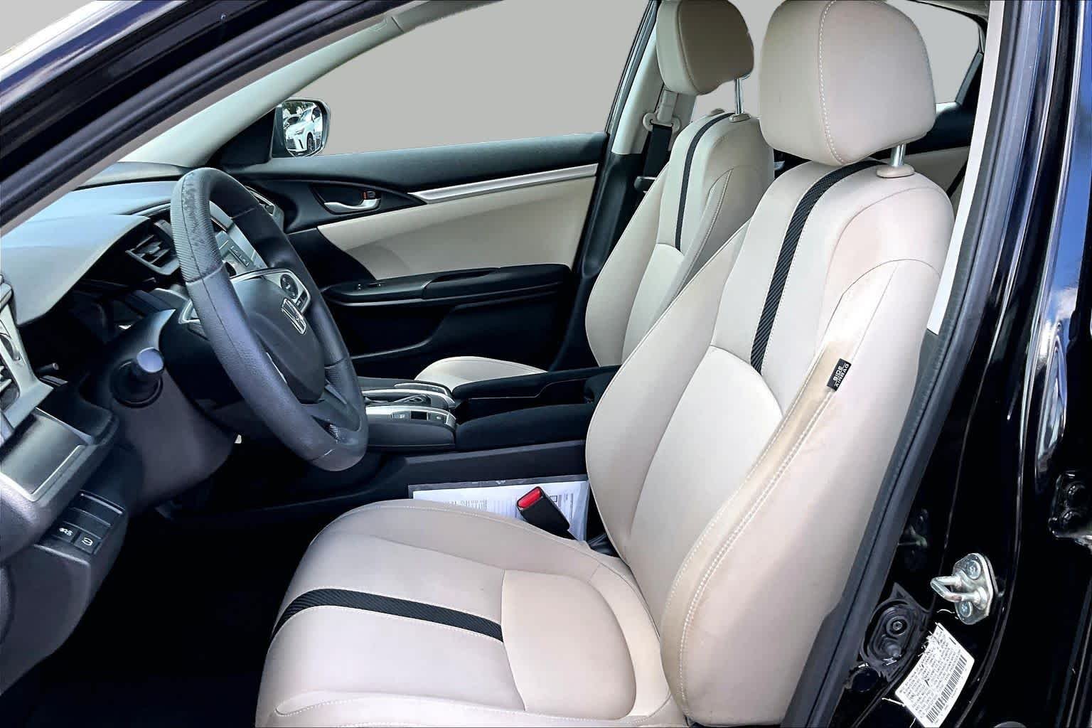 Used 2018  Honda LX image 8