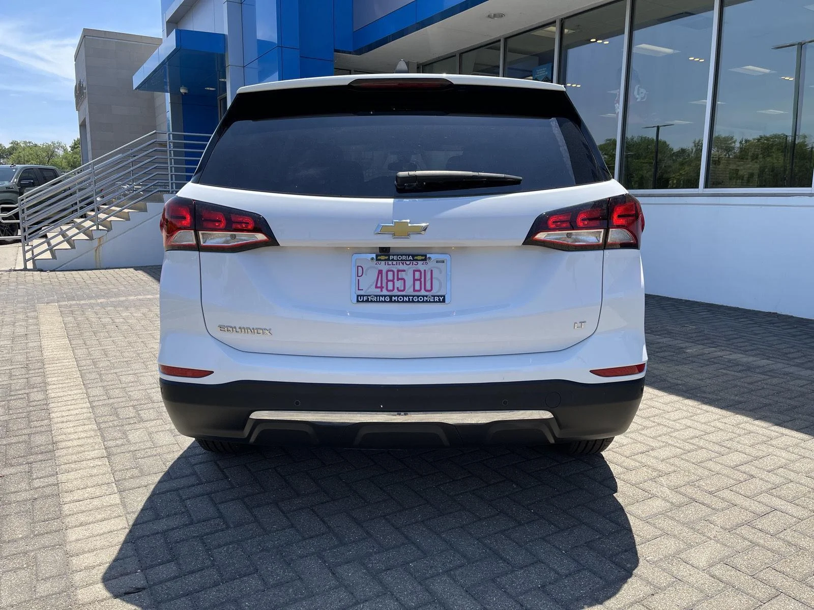 Used 2024 Summit White Chevrolet LT image 4