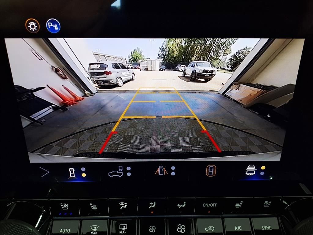 2026 Chevrolet Colorado Z71 - Photo 11