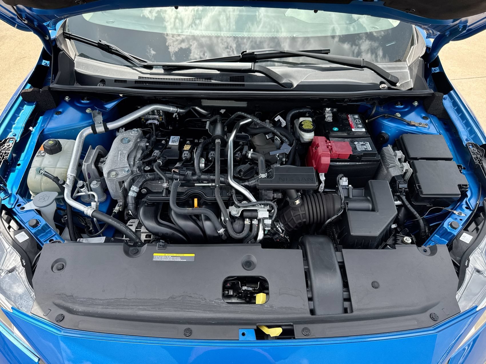 Used 2020 Electric Blue Metallic Nissan SR image 24